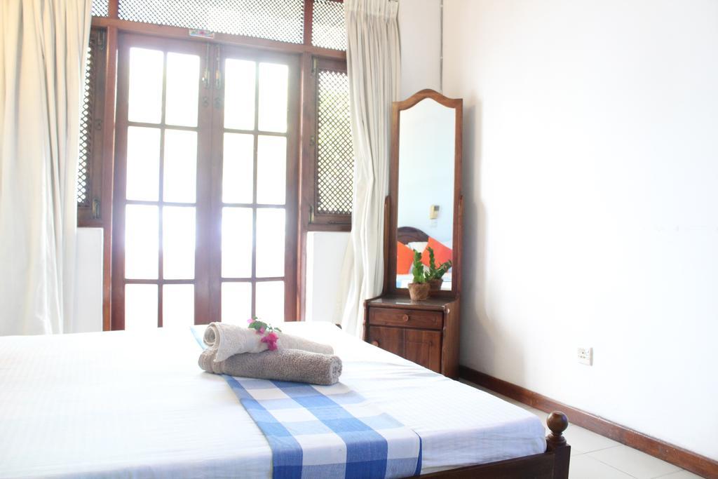 Guest house Thusare House *